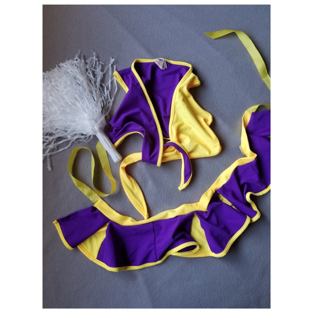 XS Sexy Cheerleader Outfit